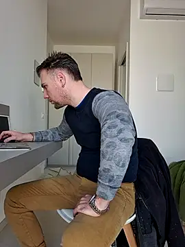 Snapshot of mrlyuis chatting on February 2026 12:58:01 PM mrlyuis online show from February 2026 12:58:01 PM