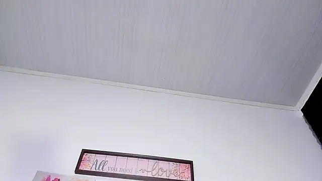 SagiraBelle online show from April 2026 08:57:02 PM