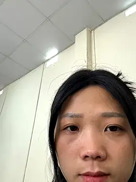 thaoyeuuu online show from October 2025 03:26:02 AM