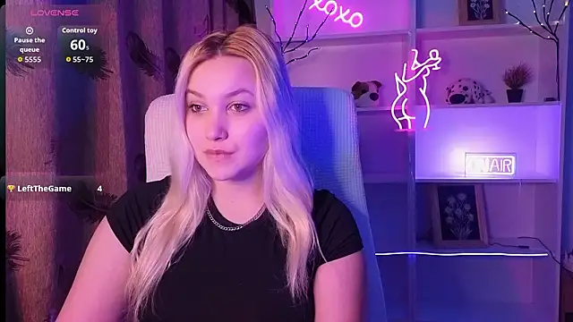 Snapshot of adrelaxina chatting on February 2026 12:40:02 AM adrelaxina online show from February 2026 12:40:02 AM