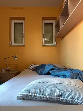 Snapshot of Raveman chatting on October 2025 05:35:02 AM Raveman online show from October 2025 05:35:02 AM