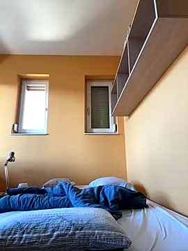 Snapshot of Raveman chatting on October 2025 01:51:01 PM Raveman online show from October 2025 01:51:01 PM