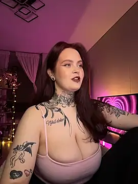 Mariiiiiway online show from April 2026 08:14:01 PM