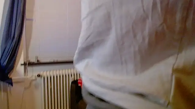 Snapshot of ChefDeLust chatting on November 2025 03:33:01 PM ChefDeLust online show from November 2025 03:33:01 PM