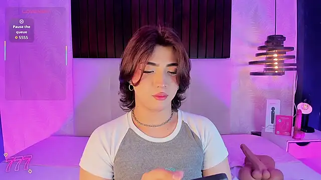 Creamy Angelo online show from May 2026 09:49:02 PM