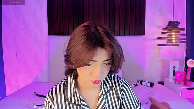 Creamy Angelo online show from June 2026 08:33:02 PM