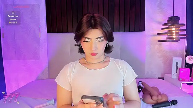 Creamy Angelo online show from June 2026 01:23:01 AM
