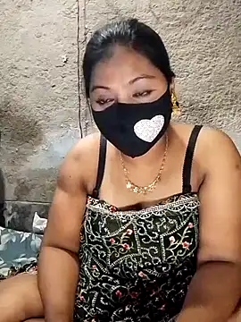 Mistompa24 online show from July 2026 05:42:02 PM