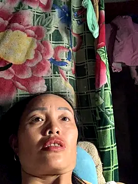 Snapshot of rosa-1200 chatting on September 2025 09:20:01 AM rosa-1200 online show from September 2025 09:20:01 AM