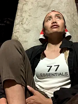 Snapshot of rosa-1200 chatting on October 2025 12:57:02 PM rosa-1200 online show from October 2025 12:57:02 PM