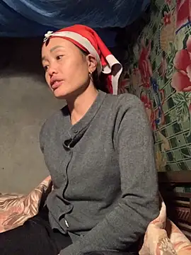 Snapshot of rosa-1200 chatting on November 2025 12:40:02 PM rosa-1200 online show from November 2025 12:40:02 PM