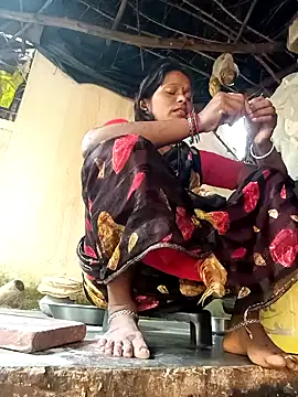 Snapshot of cute_diya_12 chatting on September 2025 03:39:01 AM cute diya 12 online show from September 2025 03:39:01 AM