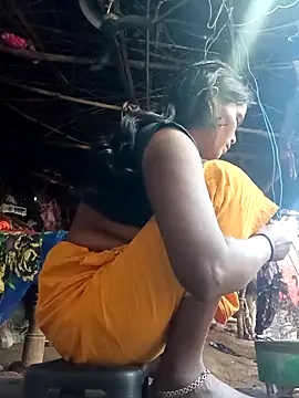 Snapshot of cute_diya_12 chatting on December 2025 02:42:02 AM cute diya 12 online show from December 2025 02:42:02 AM