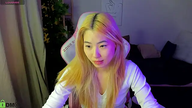 Snapshot of Aisi_18 chatting on September 2025 07:24:02 AM Aisi 18 online show from September 2025 07:24:02 AM