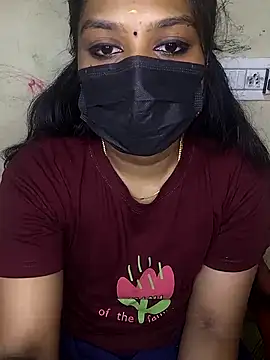 Snapshot of Tamil_Attitude_queen chatting on September 2025 07:07:02 PM Tamil Attitude queen online show from September 2025 07:07:02 PM