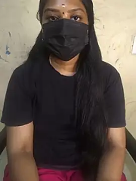 Snapshot of Tamil_Attitude_queen chatting on January 2026 07:19:01 PM Tamil Attitude queen online show from January 2026 07:19:01 PM