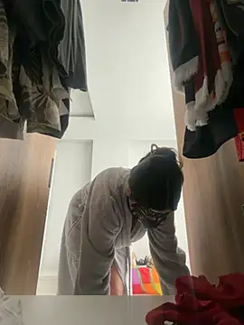 0gece0 online show from April 2026 09:02:01 AM