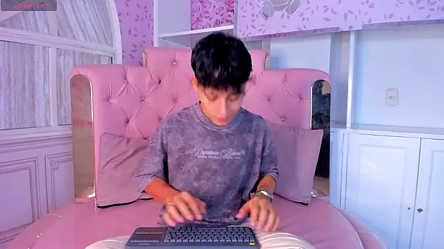 Dani rivass online show from March 2026 11:38:01 AM