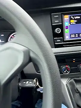 julienCr7 online show from January 2026 02:00:01 PM