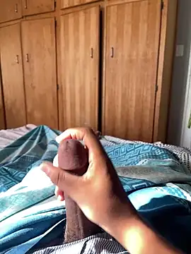 CreamyOff45 online show from February 2026 06:09:01 AM