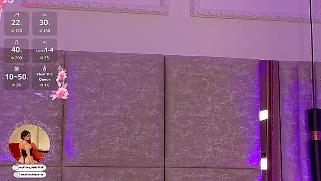 Snapshot of Martina-Roberts- chatting on October 2025 03:51:02 AM Martina-Roberts- online show from October 2025 03:51:02 AM