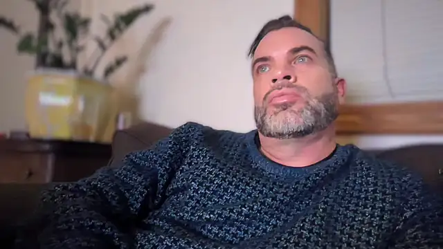 Snapshot of Ty_lerDavid chatting on January 2026 07:32:02 AM Ty lerDavid online show from January 2026 07:32:02 AM