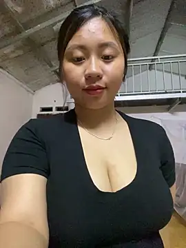 maianhcute online show from May 2026 02:22:02 PM