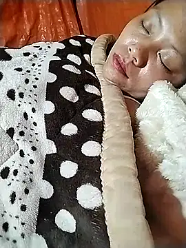 venu00 online show from November 2025 04:51:02 PM