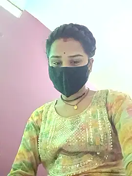Snapshot of Radhika_Lovely chatting on May 2026 08:33:01 AM Radhika Lovely online show from May 2026 08:33:01 AM