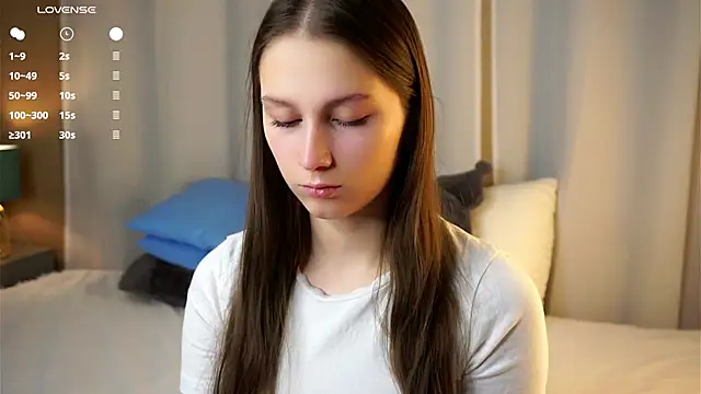 Snapshot of MelaniSeiver chatting on November 2025 01:05:02 AM MelaniSeiver online show from November 2025 01:05:02 AM