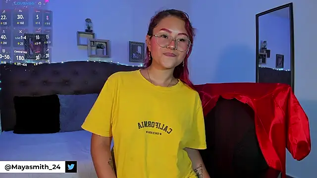 Snapshot of MAYASMITH__ chatting on March 2026 05:08:02 AM MAYASMITH online show from March 2026 05:08:02 AM