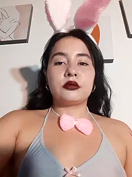 Snapshot of Yuli-27 chatting on October 2025 03:07:02 AM Yuli-27 online show from October 2025 03:07:02 AM