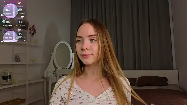 CarollSmithh online show from November 2025 09:37:01 PM