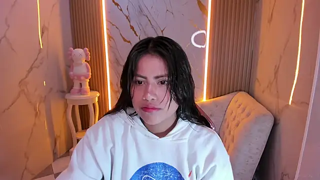 Snapshot of Victoria_b_ chatting on September 2025 12:42:02 PM Victoria b online show from September 2025 12:42:02 PM