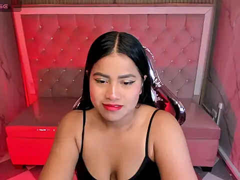 Snapshot of Victoria_b_ chatting on October 2025 08:07:02 PM Victoria b online show from October 2025 08:07:02 PM