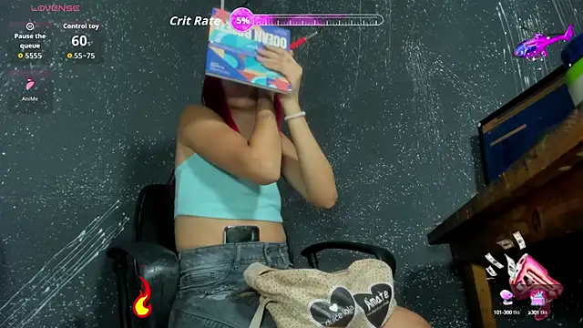 Snapshot of little_and_dangerous chatting on September 2025 03:07:02 AM little and dangerous online show from September 2025 03:07:02 AM