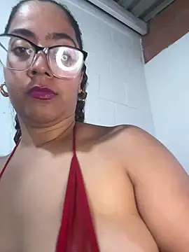Jessyivonne online show from May 2026 08:03:02 PM
