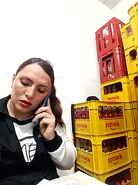 Snapshot of VERONICA__03 chatting on September 2025 02:20:01 PM VERONICA 03 online show from September 2025 02:20:01 PM