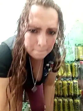 Snapshot of VERONICA__03 chatting on October 2025 05:52:01 PM VERONICA 03 online show from October 2025 05:52:01 PM