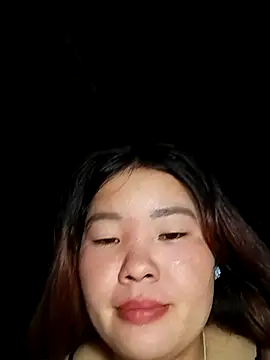 lylylove online show from July 2026 12:01:01 PM