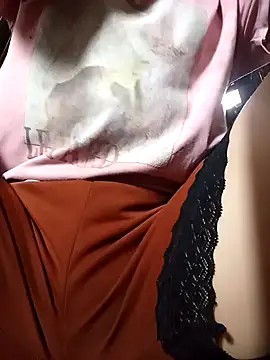 Snapshot of Ngocmi909 chatting on October 2025 01:35:01 AM Ngocmi909 online show from October 2025 01:35:01 AM