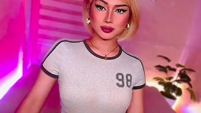 MissRumi Hunter online show from July 2026 09:52:02 PM