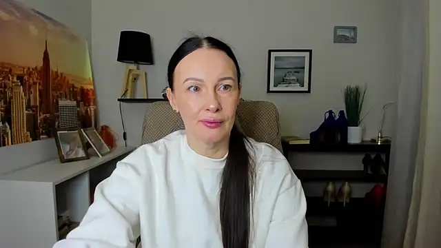 Velvet Jasmine online show from March 2026 06:20:01 AM