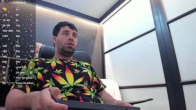 JhoanMontes online show from September 2025 07:50:01 PM