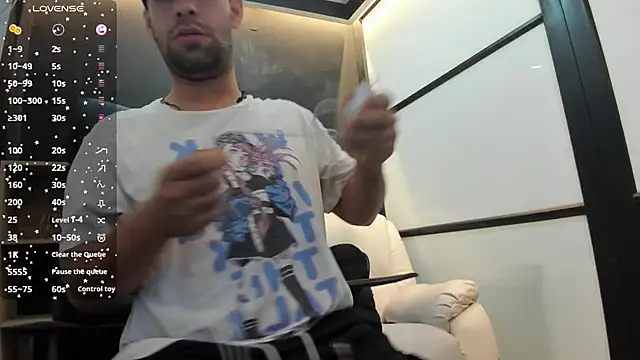 JhoanMontes online show from September 2025 07:50:02 PM