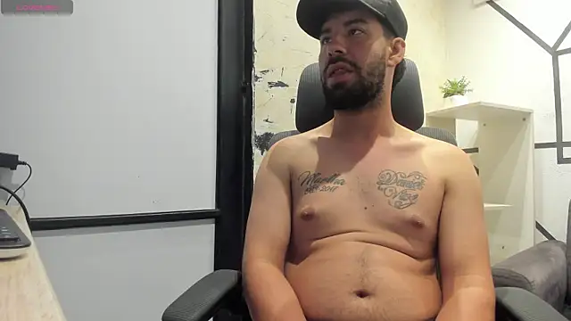 JhoanMontes online show from October 2025 07:29:02 PM