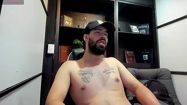 JhoanMontes online show from November 2025 08:19:01 PM