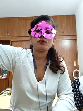 your chandni04 online show from September 2025 08:18:01 AM