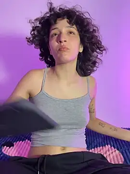 TeensNews18 online show from May 2026 11:11:02 PM