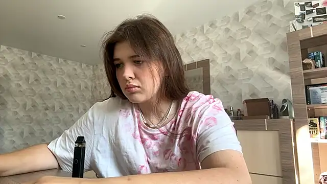 CarylWeatherholtz online show from September 2025 12:29:01 PM